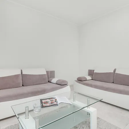 Nowoczesne I Komfortowe Z Widokiem Na Morze Na 11 Pietrze W Gdansku By Renters 公寓
